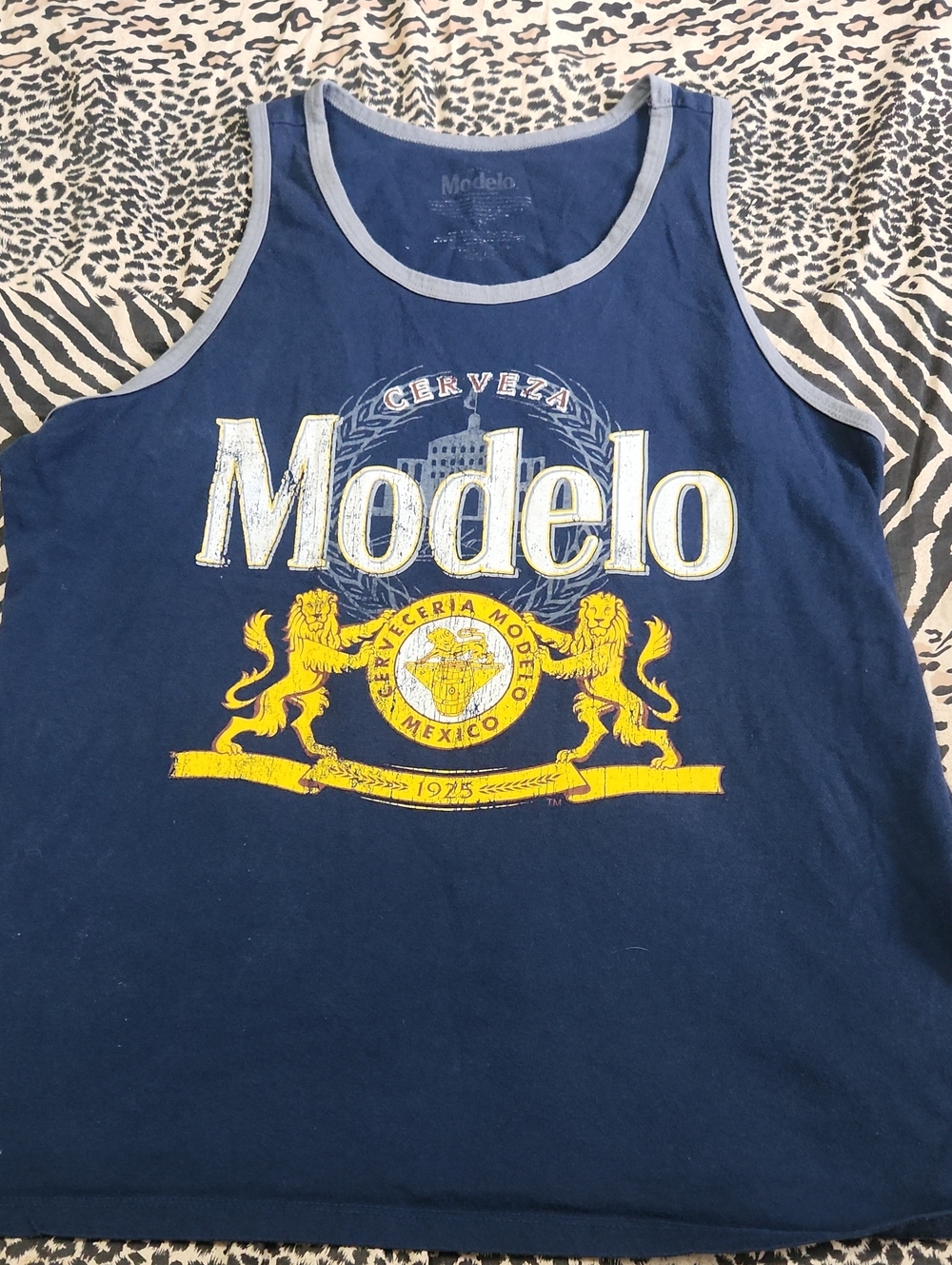 Navy Blue and Yellow Men's Tank Top - Modelo Graphic